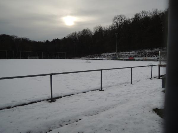 Sportplatz Am Heideborn - Niedernhausen-Niederseelbach