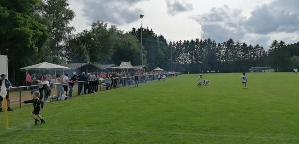 Sportplatz an der Schule - Greimerath/Hochwald