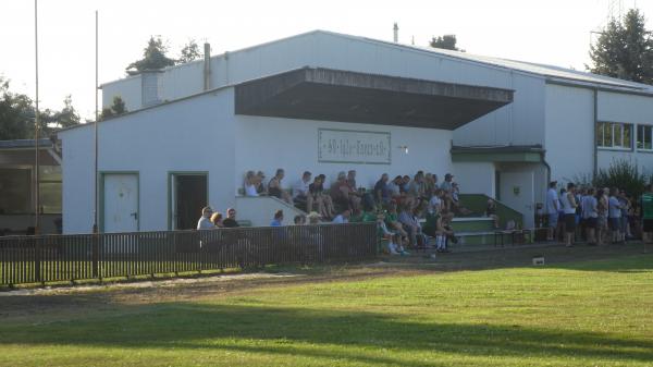 Sportplatz Tauer - Tauer