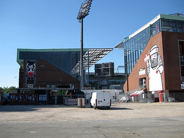 Millerntor-Stadion - Hamburg-St. Pauli