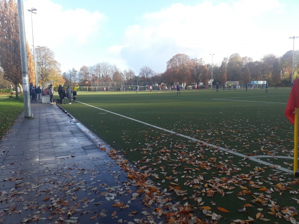 Sportanlage Dockenhuden Platz 3 - Hamburg-Blankenese