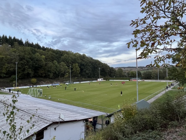 Sportplatz Hüffler - Hüffler