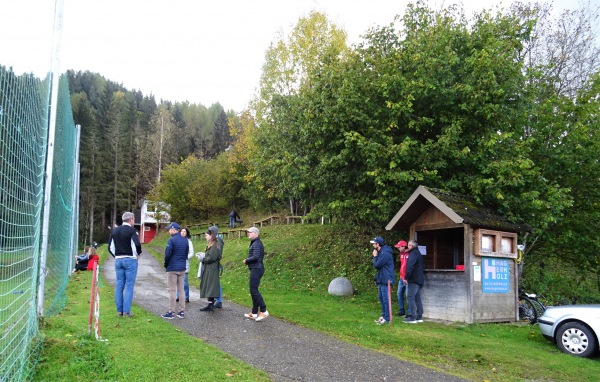 Sportplatz Grades - Grades