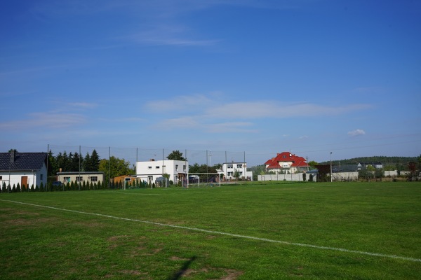 Stadion Miejski w Pniewach obok - Pniewy