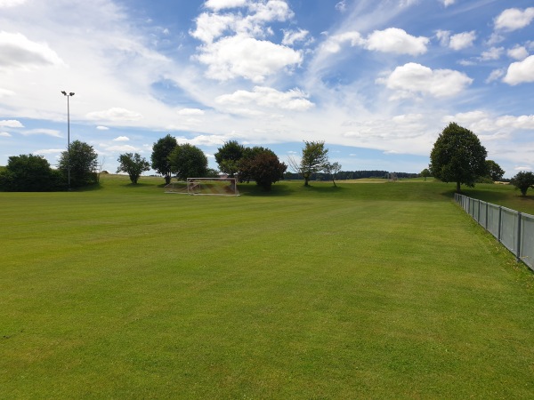 Sportplatz an der Gemeindehalle 2 - Stöttwang