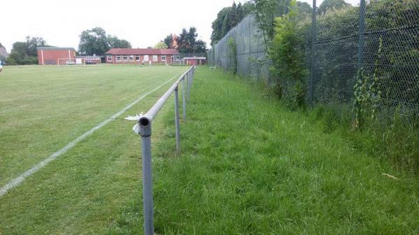 Sportplatz Schule Seester - Seester