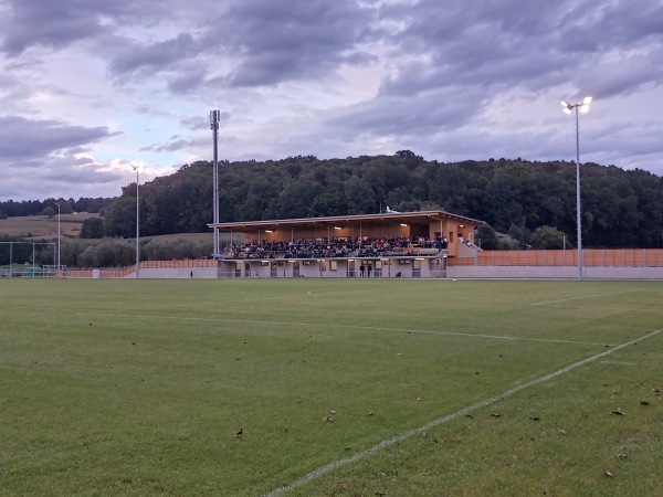 Sportplatz Oberbuch - Buch