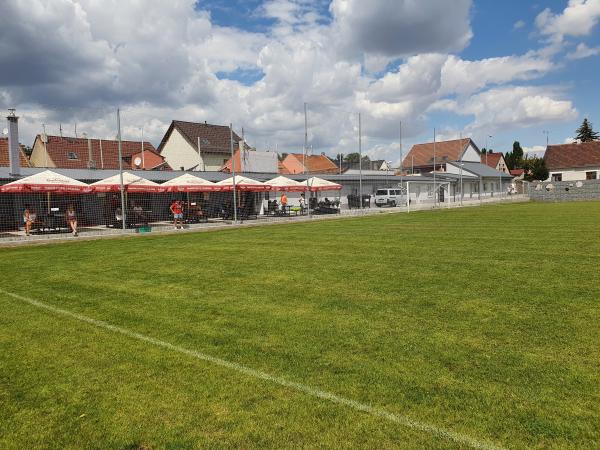 Fotbalové hřiště FK Rozdělov - Kladno