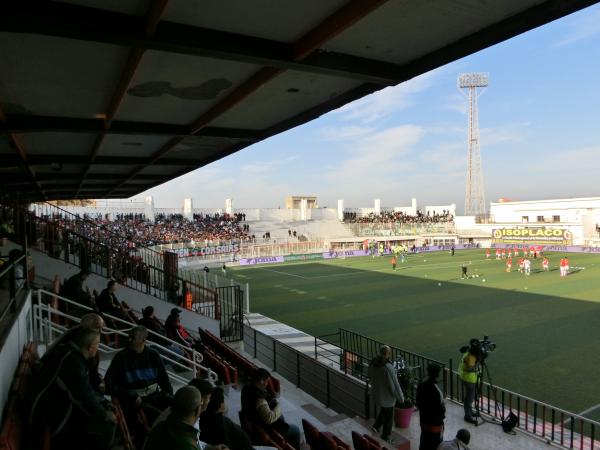 Stade Omar Hamadi de Bologhine - al-Jazā’ir (Algiers)