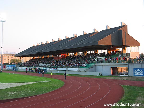 Volksbank-Stadion - Vöcklabruck