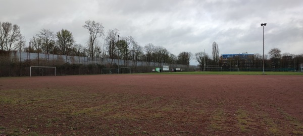 Bezirkssportanlage Döhren B-Platz - Hannover-Döhren