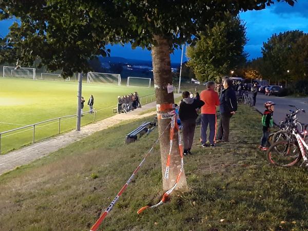 Werner Deeg Arena Nebenplatz - Unterschneidheim
