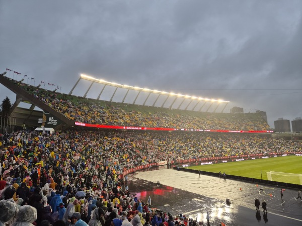 Commonwealth Stadium - Edmonton, AB