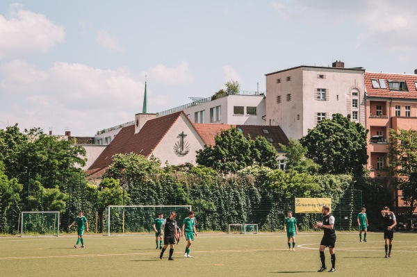 Tesch-Sportplatz - Berlin-Prenzlauer Berg