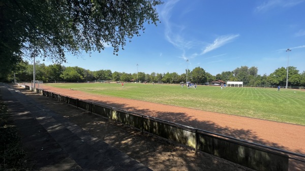 Sportfeld am Adelberg - Flonheim