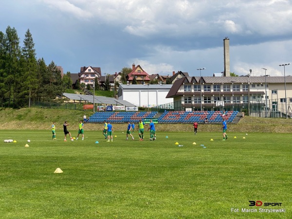 Stadion Gminny w Maniowyie - Maniowy