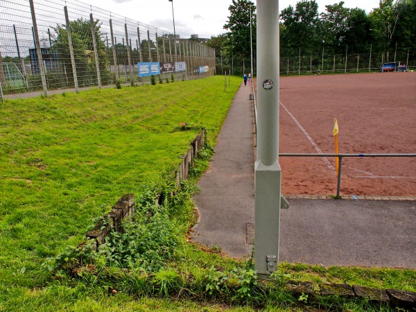 Bezirkssportanlage Oststadt Platz 3 - Essen/Ruhr-Eiberg