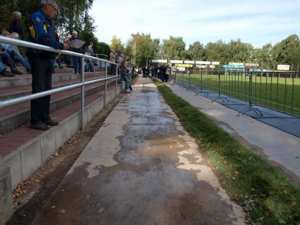 Urlaubsguru-Waldstadion - Dortmund-Aplerbeck