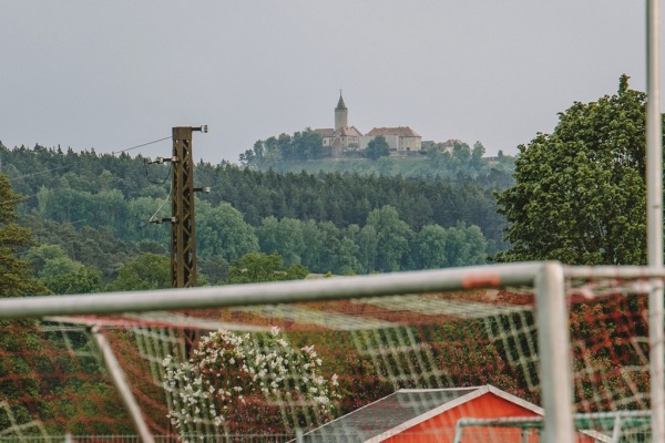 Sportplatz Am Helenenstein - Rothenstein