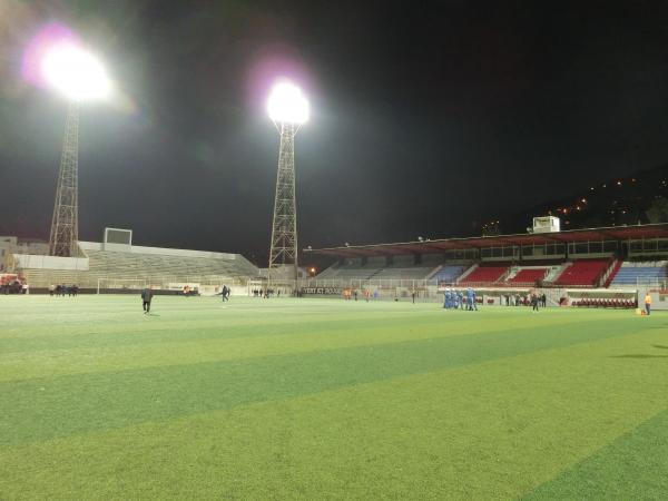 Stade Omar Hamadi de Bologhine - al-Jazā’ir (Algiers)