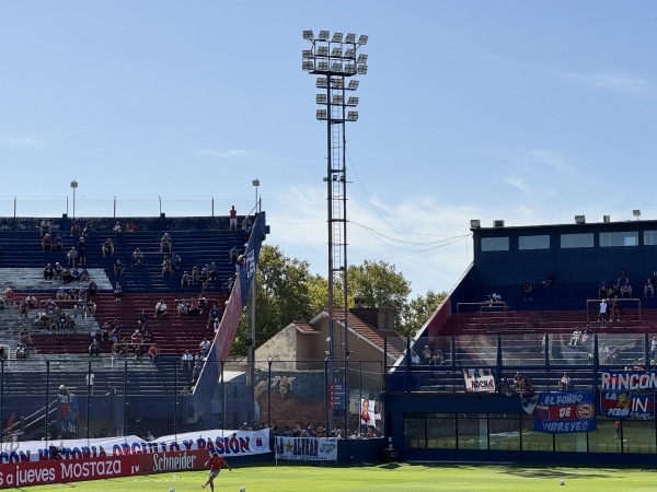Estadio José Dellagiovanna - San Fernando, BA