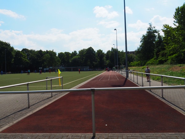 Sportplatz Lippstädter Straße - Dortmund-Körne