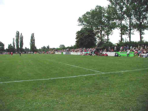 Friedrich-Ludwig-Jahn-Sportplatz - Schöneiche bei Berlin