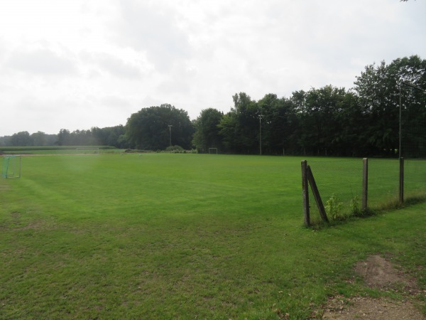 Sportanlage Am Buchbach B-Platz - Berge bei Fürstenau