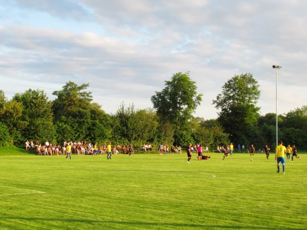 Sportplatz Giessacker - Safnern