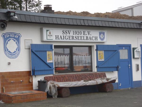 Sportplatz Waldessaum - Haiger-Kalteiche