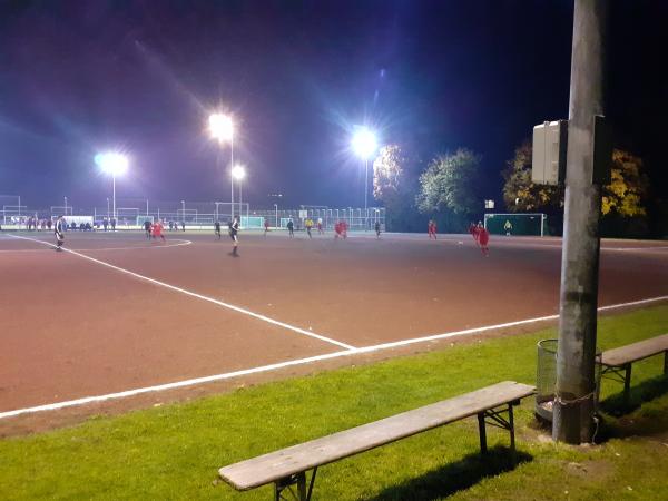 Bezirkssportanlage Aubinger Straße Platz 2 - München-Pasing