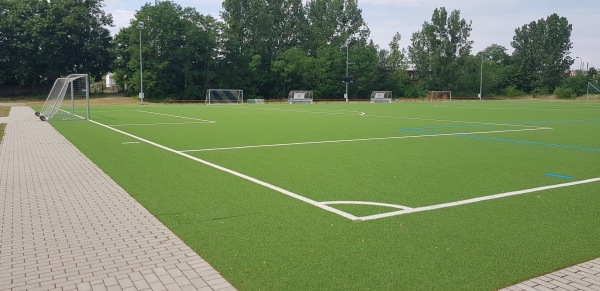 Fritz-Lesch-Stadion Nebenplatz - Eberswalde