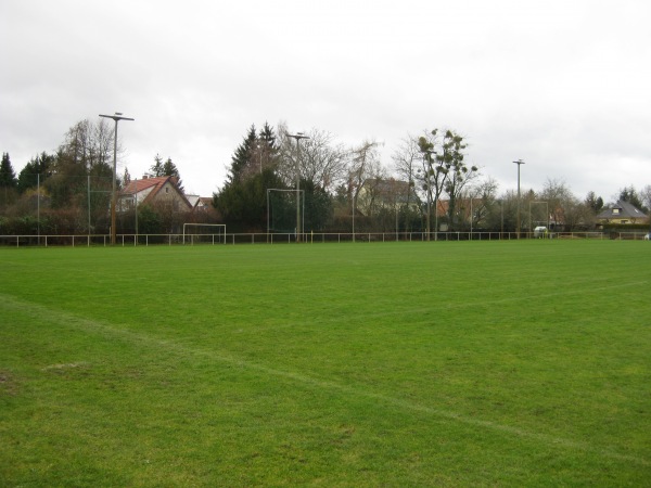 Sportplatz Straße der Einheit - Falkensee-Seegefeld