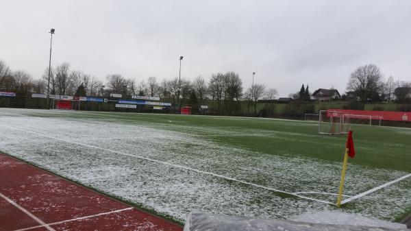 Sportplatz Landwehr - Wiehl-Drabenderhöhe