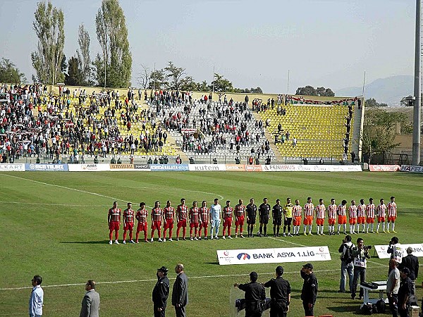 Altay Alsancak Stadyumu - İzmir