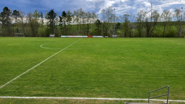 Sportgelände Ballenberg - Ravenstein-Ballenberg