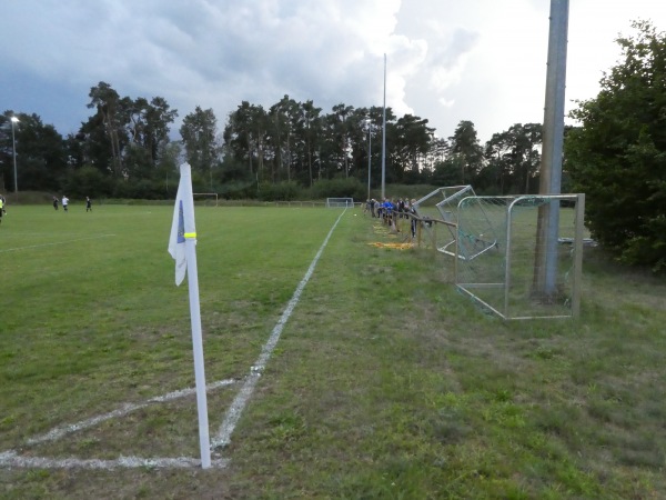 Friedrich-Ludwig-Jahn-Sportplatz 2 - Storkow/Mark