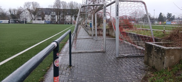 Sportanlage Woermannstraße Platz 2 - Düsseldorf-Urdenbach