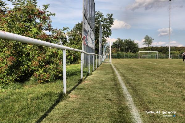 Sportgelände Burgstein - Lichtenstein/Württemberg-Holzelfingen