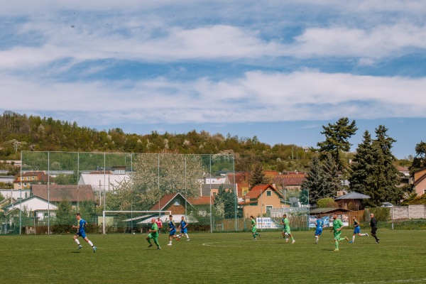 Fotbalové hřiště Sokol Kladruby - Kladruby u Teplic