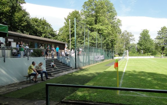 Bezirkssportanlage Stadionstraße - Jüchen