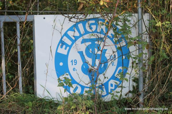 Sportplatz Düssel - Wülfrath-Düssel