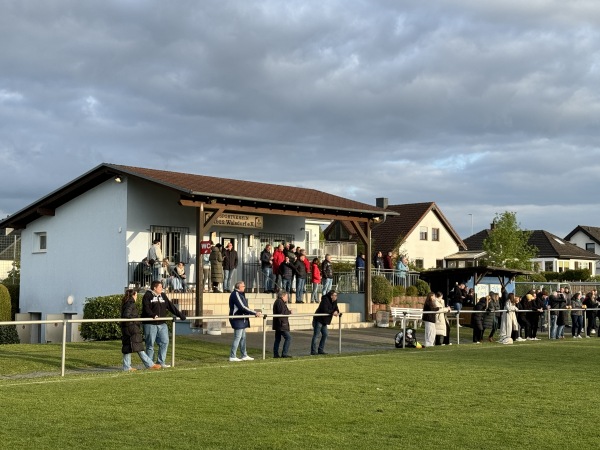 Sportplatz Idsteiner Straße - Idstein-Walsdorf