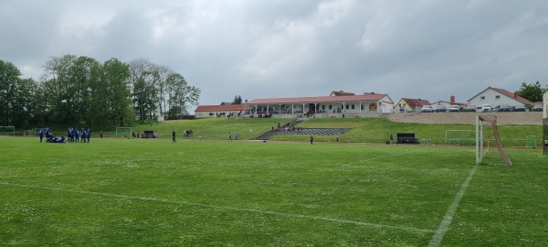 Friedrich-Ludwig-Jahn-Stadion - Gützkow