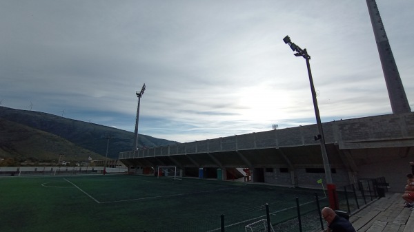 Pomoćni Stadion Rođeni - Vrapčići