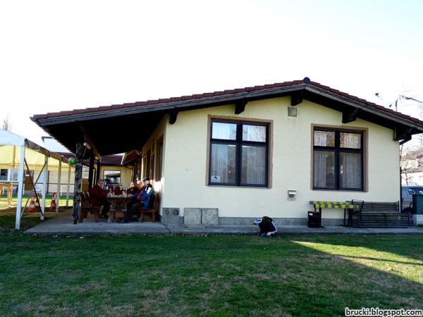 Sportplatz Sarasdorf - Sarasdorf
