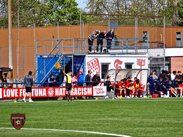 Jean-Löring-Sportpark Platz 2 - Köln-Zollstock