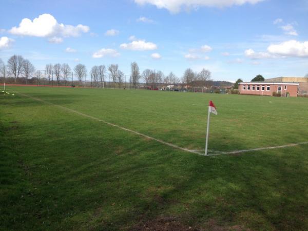 Ernst-Rüdiger-Sportzentrum B-Platz - Bad Malente-Gremsmühlen