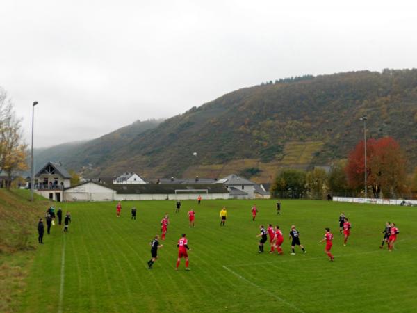 Sportplatz Ernst - Ernst/Mosel