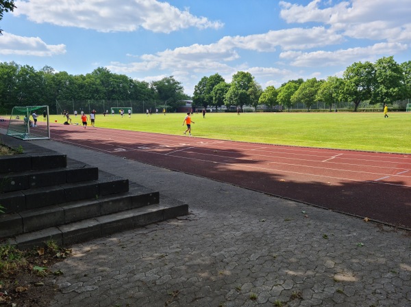 Sportanlage an der Hartmannstraße - Erlangen